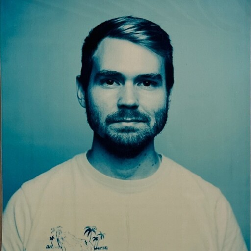 tibor_beke_polaroid